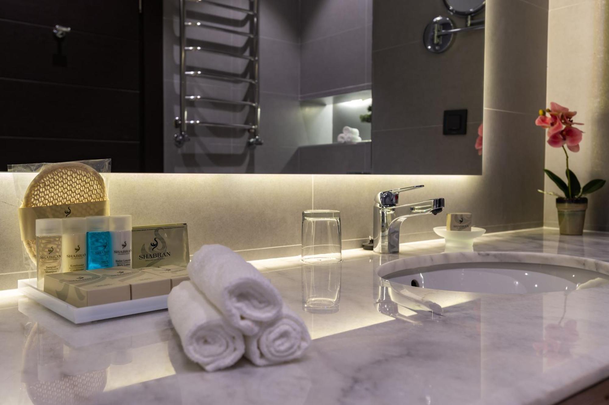 Shabran Wellbeing Resort Pirebedil' Exterior foto